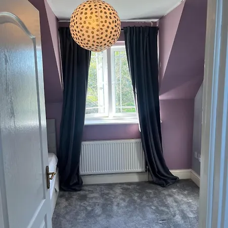 Large 3 Bedroom Family