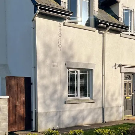 Large 3 Bedroom Family בית נופש Maganey